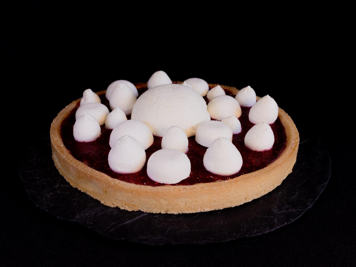 Tarte blanche noisette framboise coeur gourmand